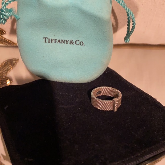 Tiffany & Co. Sommerset Diamond Ring - Picture 2 of 5